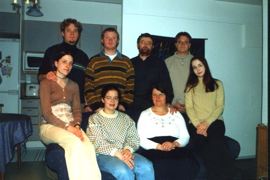 perhe.jpg (42134 bytes)